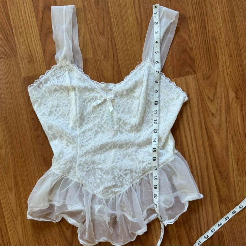 White Lace Camisole Top - Picture 5 of 6